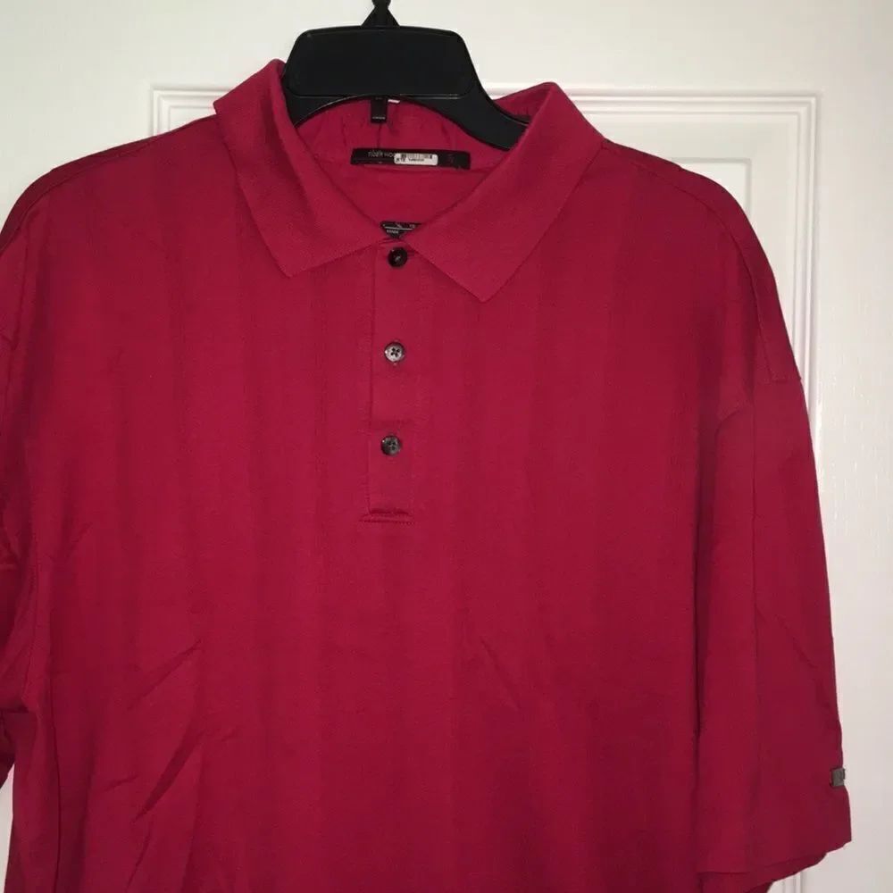 Tiger Woods TW mens Golf Sunday red metal tab golf polo shirt XL